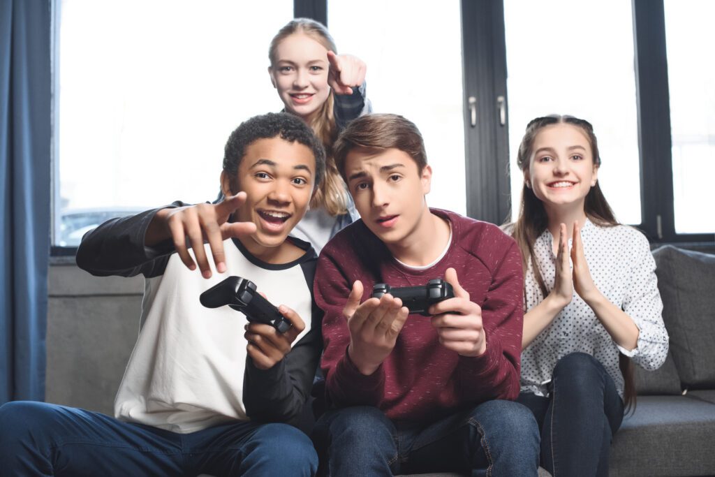 Bij Lumens hebben we jarenlang een (Triple P) cursus gegeven voor ouders met kind(eren) in de leeftijd van 2 tot 12 jaar oud. Deze geeft je handvatten voor het stimuleren van de ontwikkeling van je kind. Ook leer je omgaan met negatief gedrag en krijg je handvatten die je in bijna elke situatie kunt gebruiken. In Eindhoven wordt de training momenteel gegeven door Omnia.